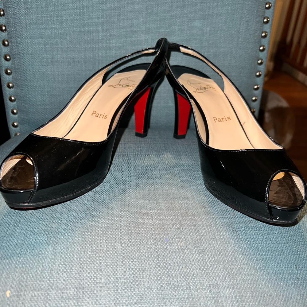 NEW-never worn!! Christian Louboutin Paris Slingback Peep toe Red Bottom pumps